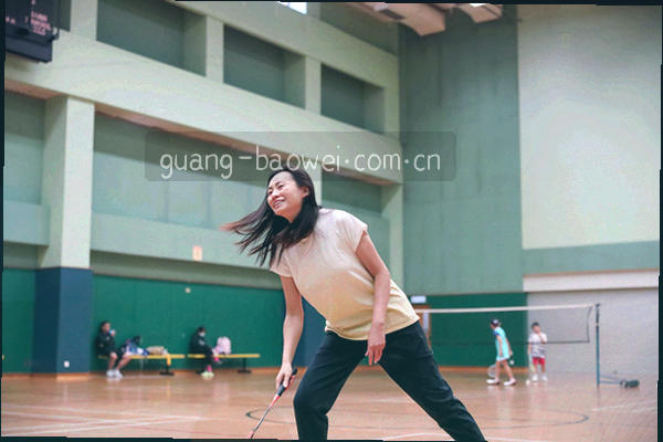用户反馈和版本更新的循环示意，说明反馈驱动迭代机制